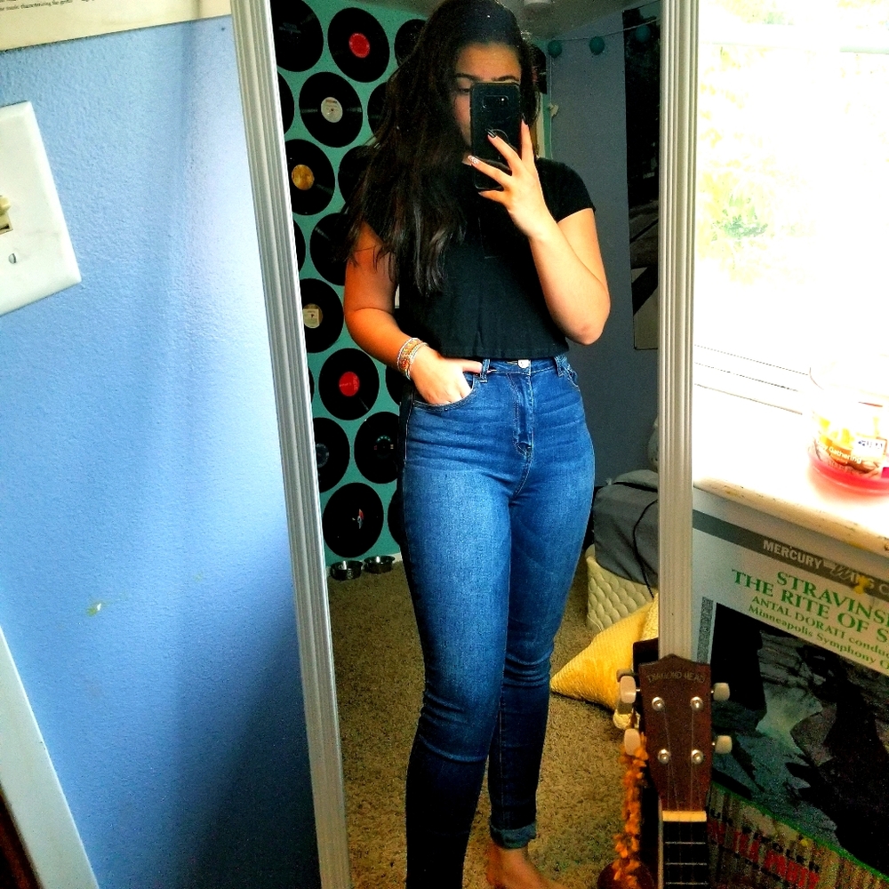 dark blue skinny jeans